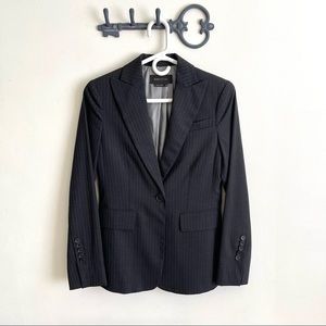 BCBGMAXAZRIA dark grey fitted pin-striped blazer (size XS)